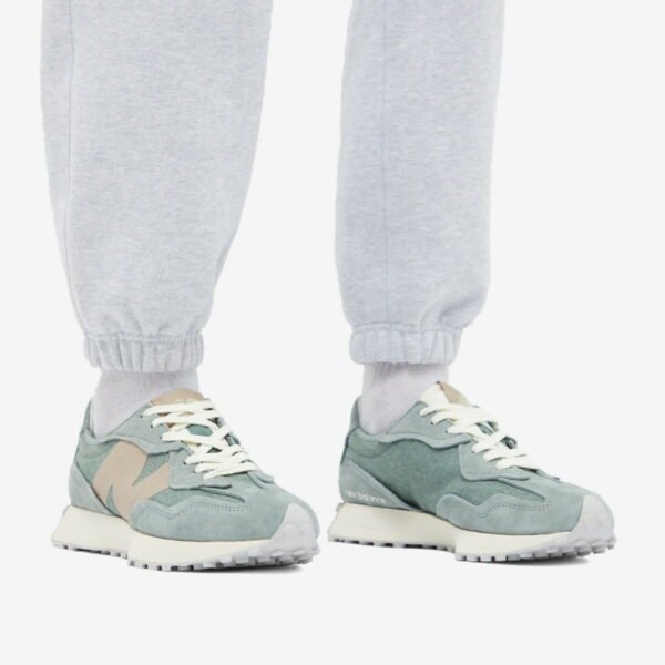 New Balance 327 – Image 6