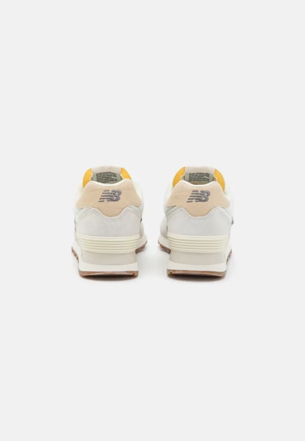 New Balance 574 – Image 4