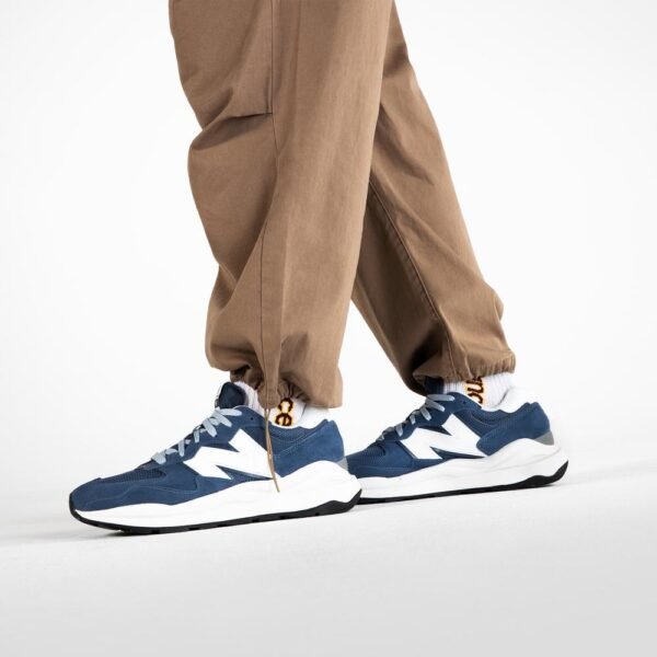 New Balance M5740VPA – Image 4