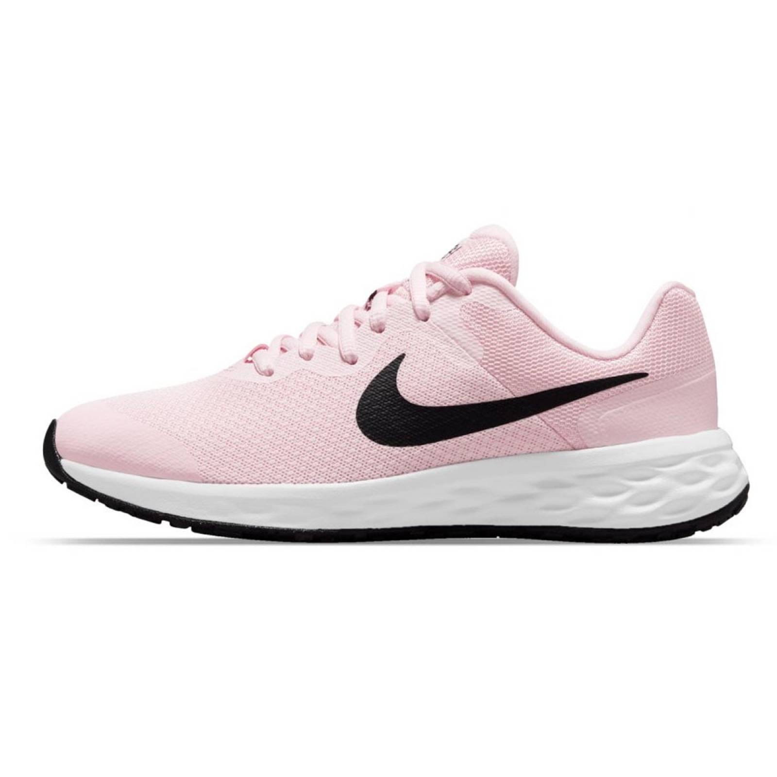Nike Revolution 6 NN