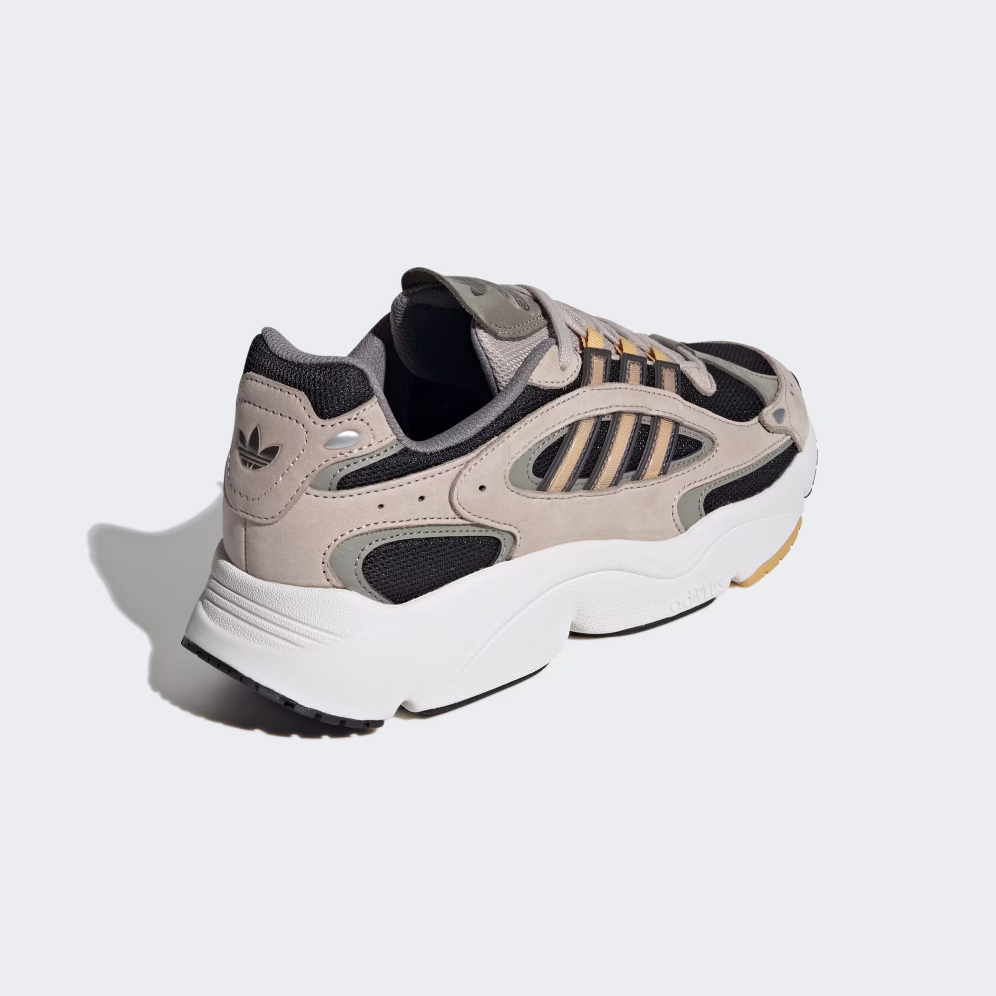 Adidas Ozmillen Shoes – Image 4