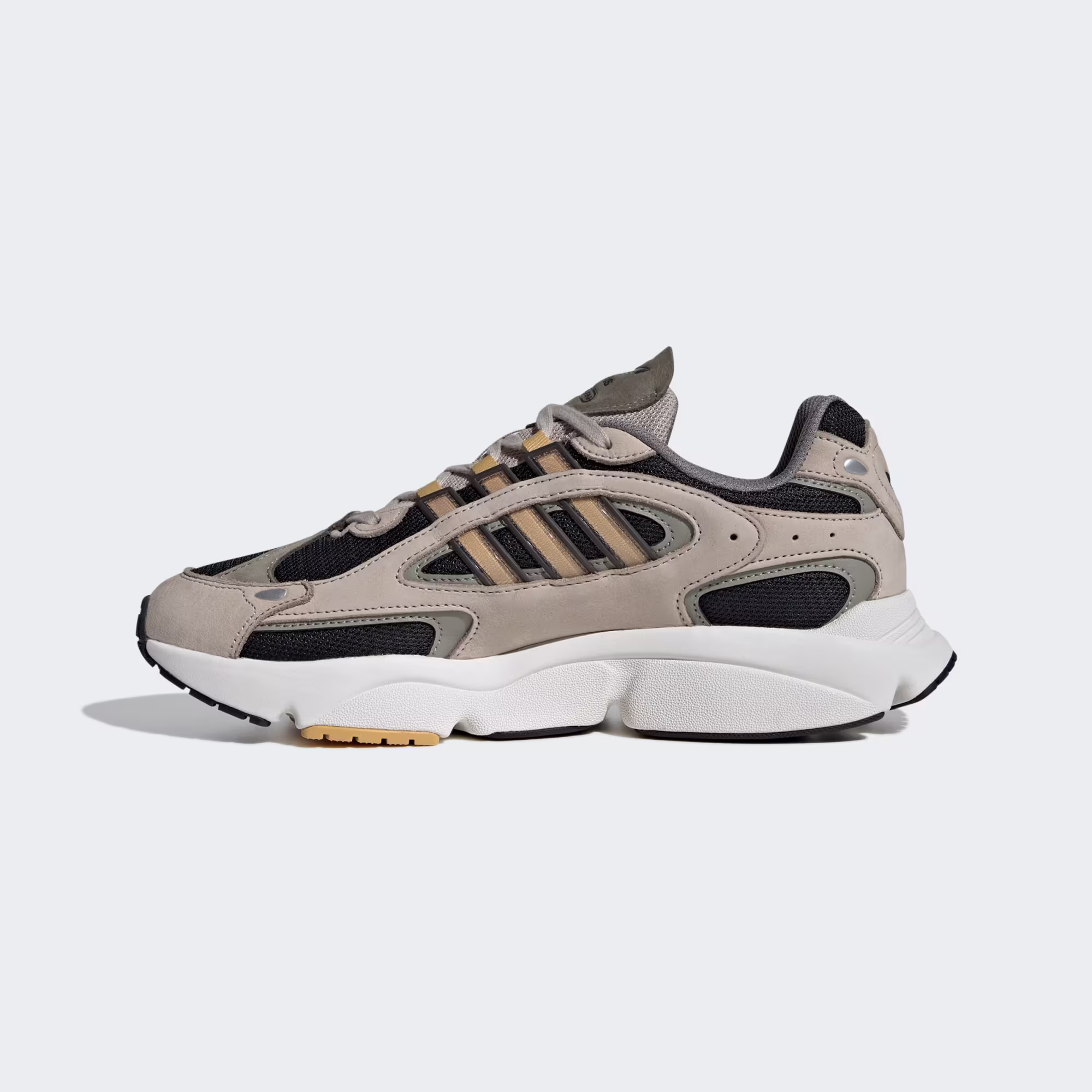 Adidas Ozmillen Shoes – Image 2